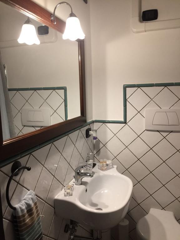 Domus Giuliae Hotell Trecastagni Eksteriør bilde