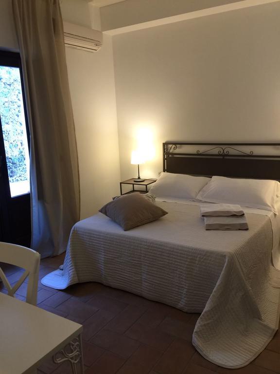 Domus Giuliae Hotell Trecastagni Eksteriør bilde